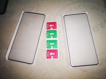 Honor 400 Pro , kryt, tvrdené, bezdrôtove nabíjanie - 3