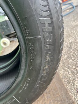 Zimné pneumatiky Hankook 215/60R16 - 3