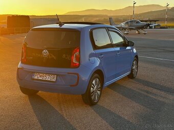Volkswagen e-up - 3