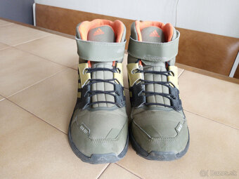 Panske vodeodolne botasky ADIDAS Terrex. - 3