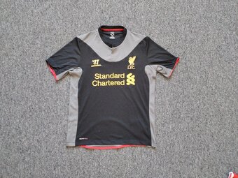 Futbalové dresy veľkosť M (rôzne tímy) - 3