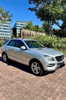 Mercedes ML250 4 Matic - 3