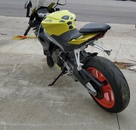 Rozpredám Aprilia RS Tuono 660 - 3