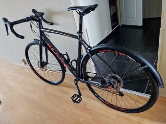 Cestný bicykel Whyte Suffolk disc 105 - 11sp - 3