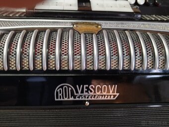 gombíkový chromatický akordeon Vescovi - 3