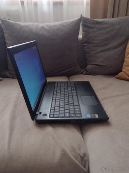 Acer Travelmate P453 - 3