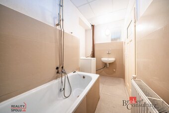 Na predaj 2 izbový byt s rozlohou 80 m2 - 3