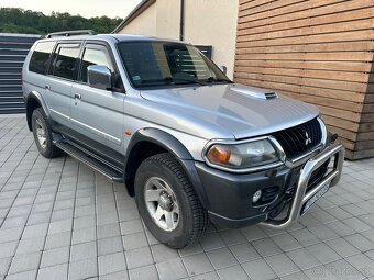 Mitsubishi Pajero Sport 2.5 TD GLX - 3