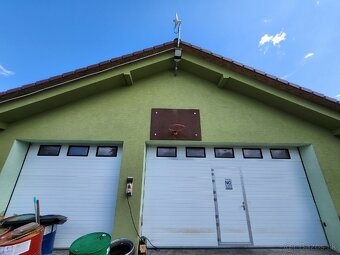 Sekčná garážová brána - 3