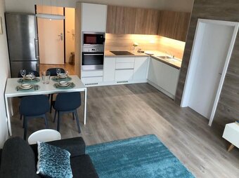 Na prenájom - 2- izbový byt, ul. Lužná, Bratislava V - 3