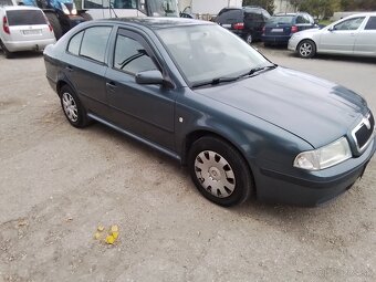Škoda Octavia I 1.6 75 kw TOUR  R.V 2006 - 3