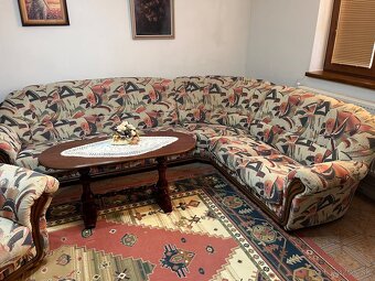 Rohová sedačka vo výbornom stave. - 3