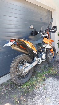 KTM 690 - 3