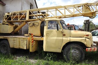 TATRA 148 6x6 žeriav - 3