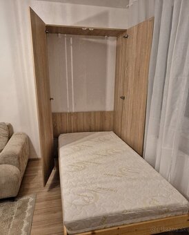 Predám vyklápaciu posteľ - 3