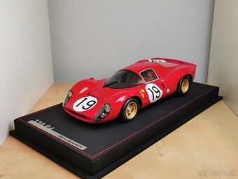 1:18 Ferrari 330 P4 - 3