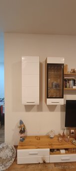 Obývacia stena+stolík - 3