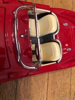 Bburago - Chevrolet corvette 1957 - 3