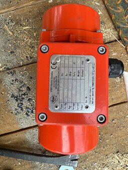Vibračný elektromotor - 3