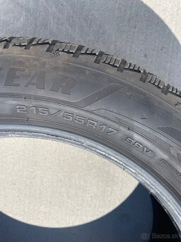 Pneumatika GOOD YEAR 215/55 R17 zimná - 3