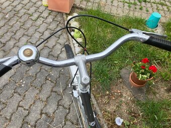 Retro krásny bicykel - 3