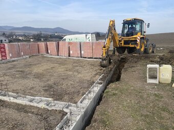 Zemné a výkopové práce, búracie práce – JCB 3CX - 3