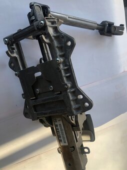 Stĺpik riadenia VW GOLF V PLUS 1.9 TDI BXE, BLS, BKC OE VW 1 - 3