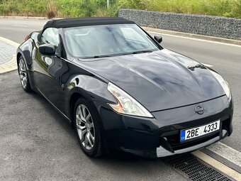 NISSAN 370Z, CABRIO, 3.7 241 KW, Servisované - 3