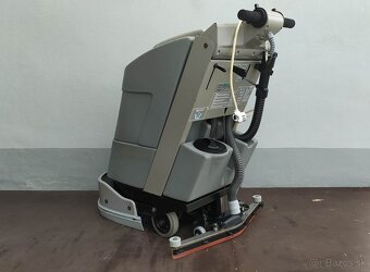 Umývací stroj COMAC SIMPLA 45E - 3