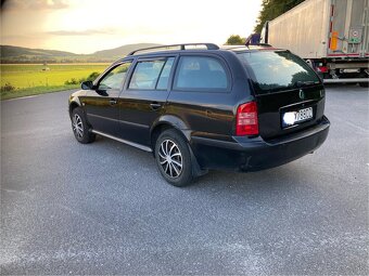 Škoda Octavia 1 Tour - 3