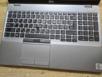 Dell Latitude 5510 s procesorom i5 10 generacie 16gb ram a 5 - 3
