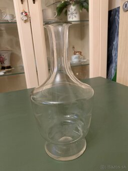 Stará sklenená karafa, fľaša s výbrusom - 3