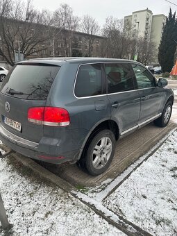 VW Touareg 3.0tdi - 3