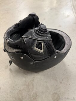 Helma Annon Striker cierna - L - 3