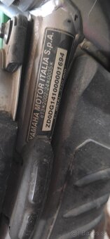 Yamaha tricker xg250 - 3