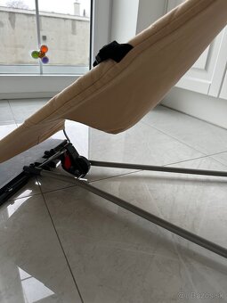 Hojdatko elis design plus hračka na vajíčko - 3