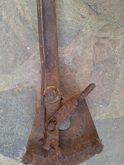 Historicka ručná brzda 1 - 3