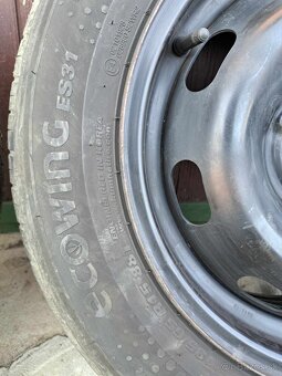 Takmer nové letné pneu na diskoch 185/65 r15 4x - 3