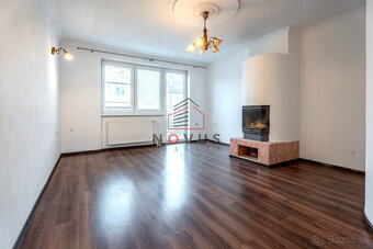 Na predaj rodinný dom v Nemšovej, 252m2, garáž - 3