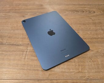 Apple iPad Air 5 64gb s procesorom M1 - 3