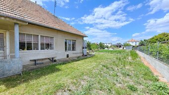 3 IZB ROD.DOM S VEĽKÝM POZEMKOM - KMEŤOVO, OKRES NOVÉ ZÁMKY - 3