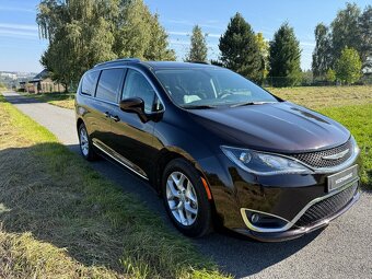 CHRYSLER PACIFICA 2017 3.6 V6 8míst záruka - 3