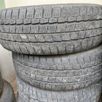 Zimné pneu 195 60 15C - 3