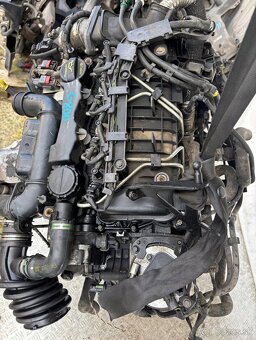 MOTOR G8DD 1.6 TDCI FORD FOCUS 2 - 3