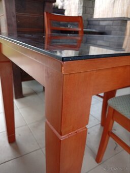 Kuchynský stôl+ stoličky - 3