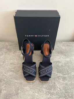 Sandále Tommy Hilfiger NOVÉ - 3