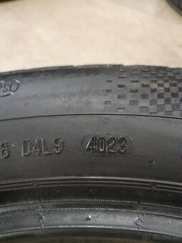 245/50 R19 - 3