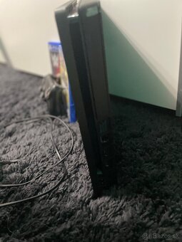 PS4 Slim + 2 hry + ovládač - 3