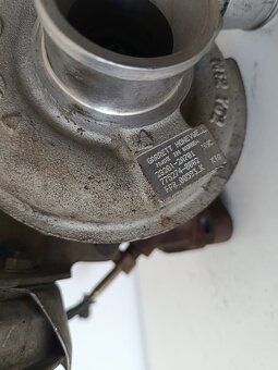 turbo hyundai i30 282012a701 130€ - 3