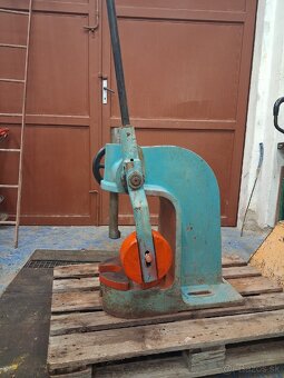 Lis LRH2 ,Hrebeňový lis, dielňa, pneuservis,pneuservis - 3